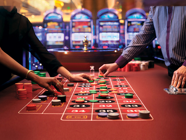 The Digital Transformation of the Gambling Industry: Online Casinos